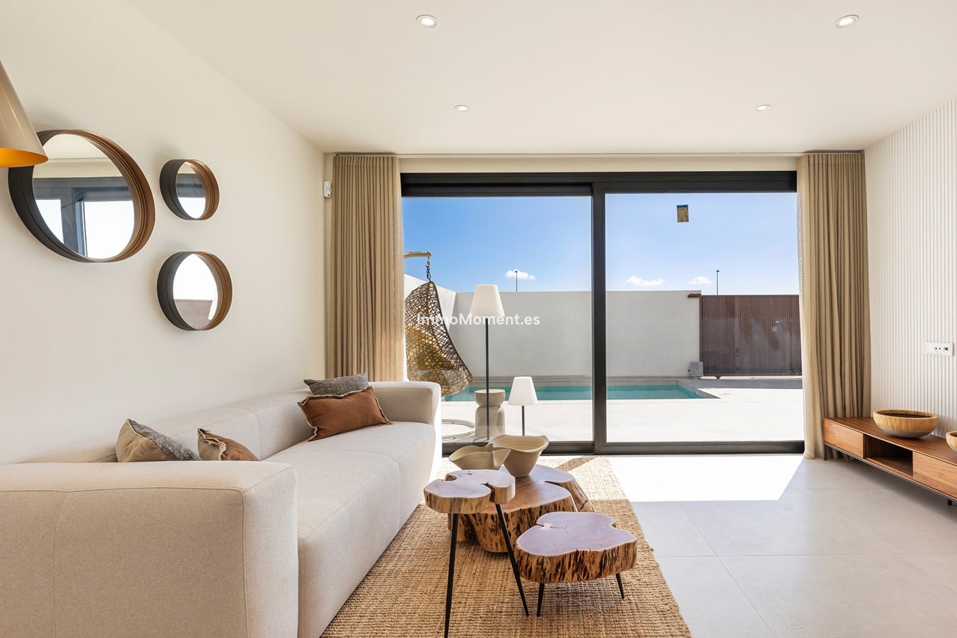 Obra nueva - Villa independiente - Los Alcázares