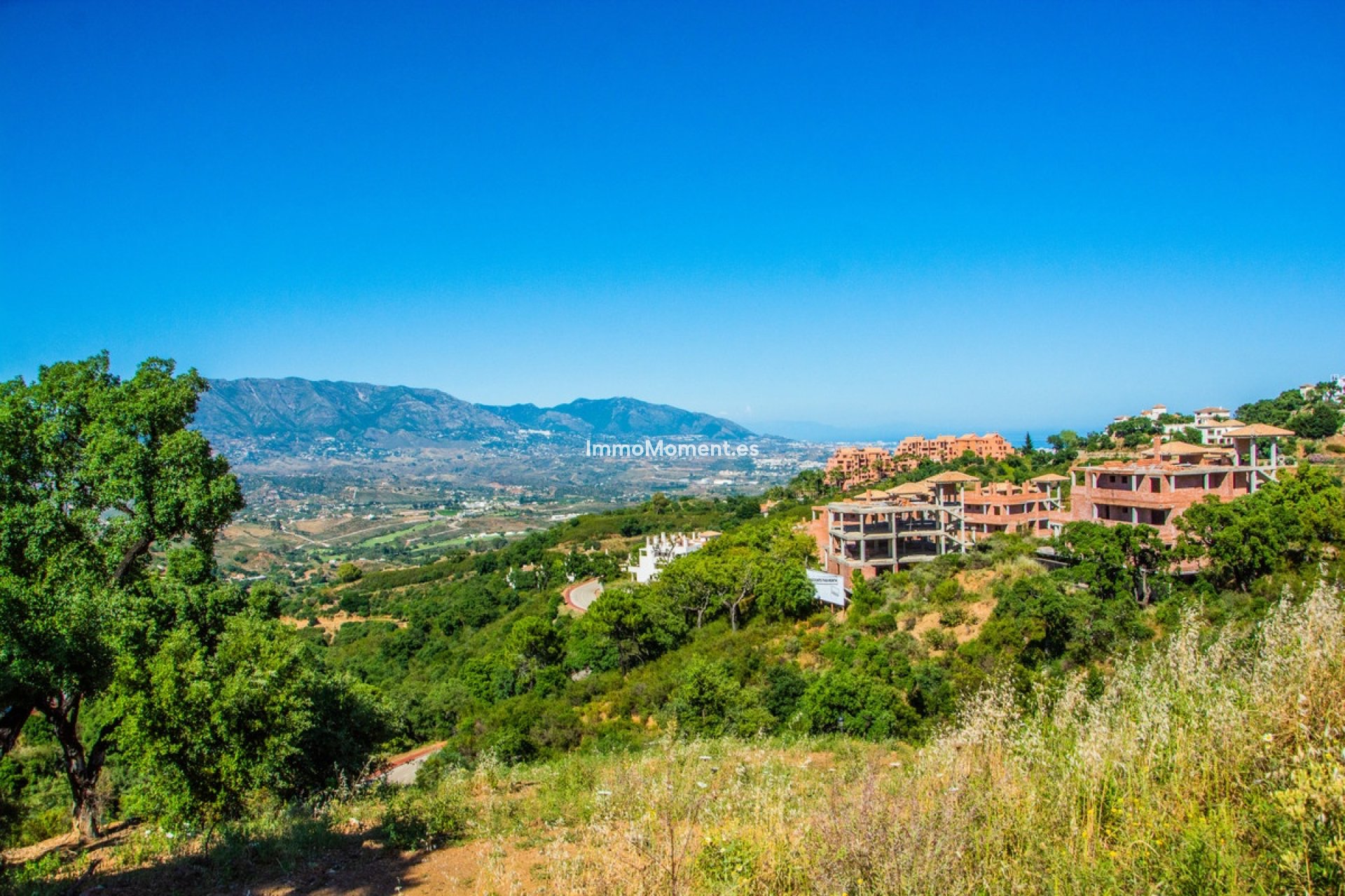 Obra nueva - Villa independiente - Marbella - La Mairena