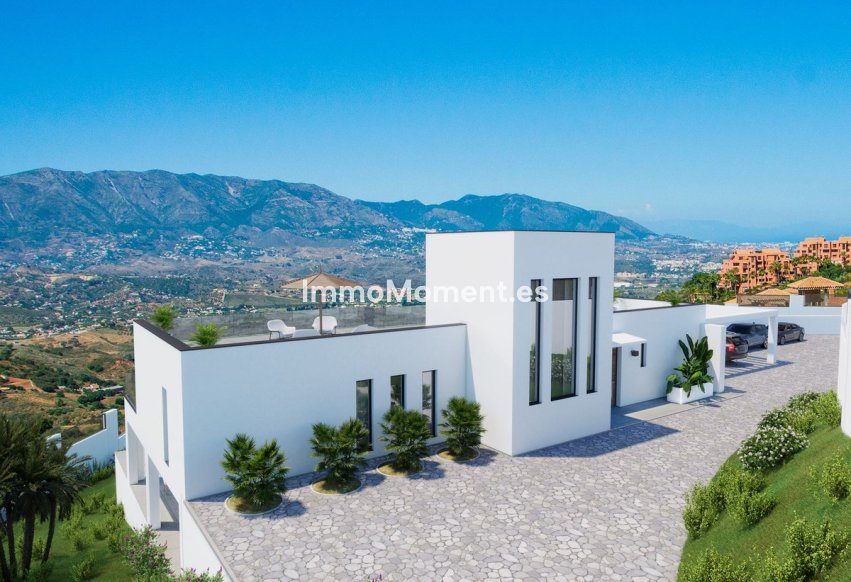 Obra nueva - Villa independiente - Marbella - La Mairena