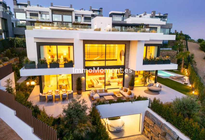 Obra nueva - Villa independiente - Marbella