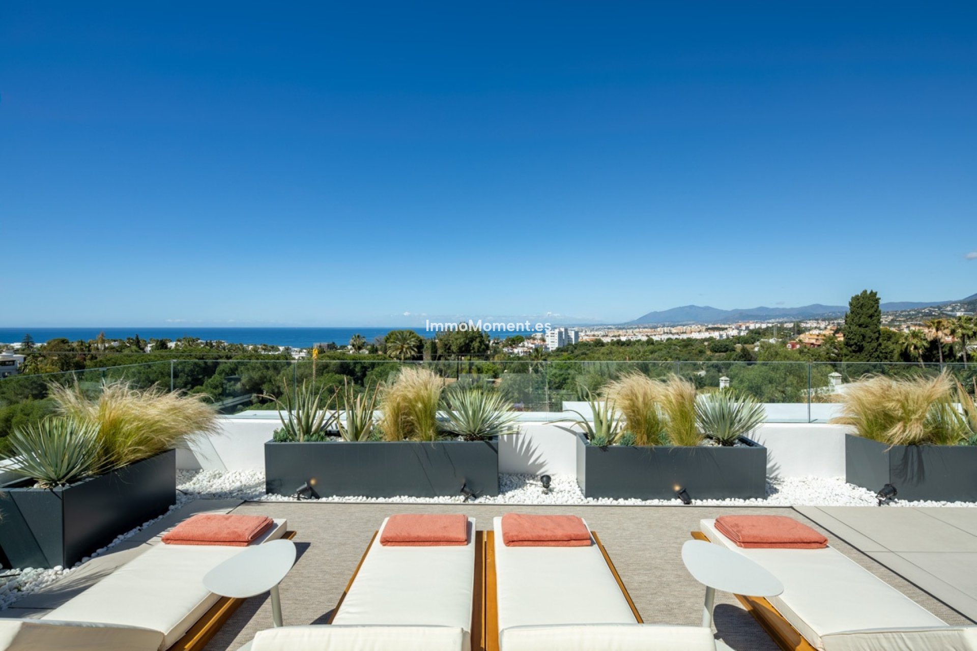 Obra nueva - Villa independiente - Marbella
