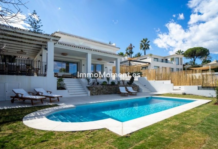 Obra nueva - Villa independiente - Marbella