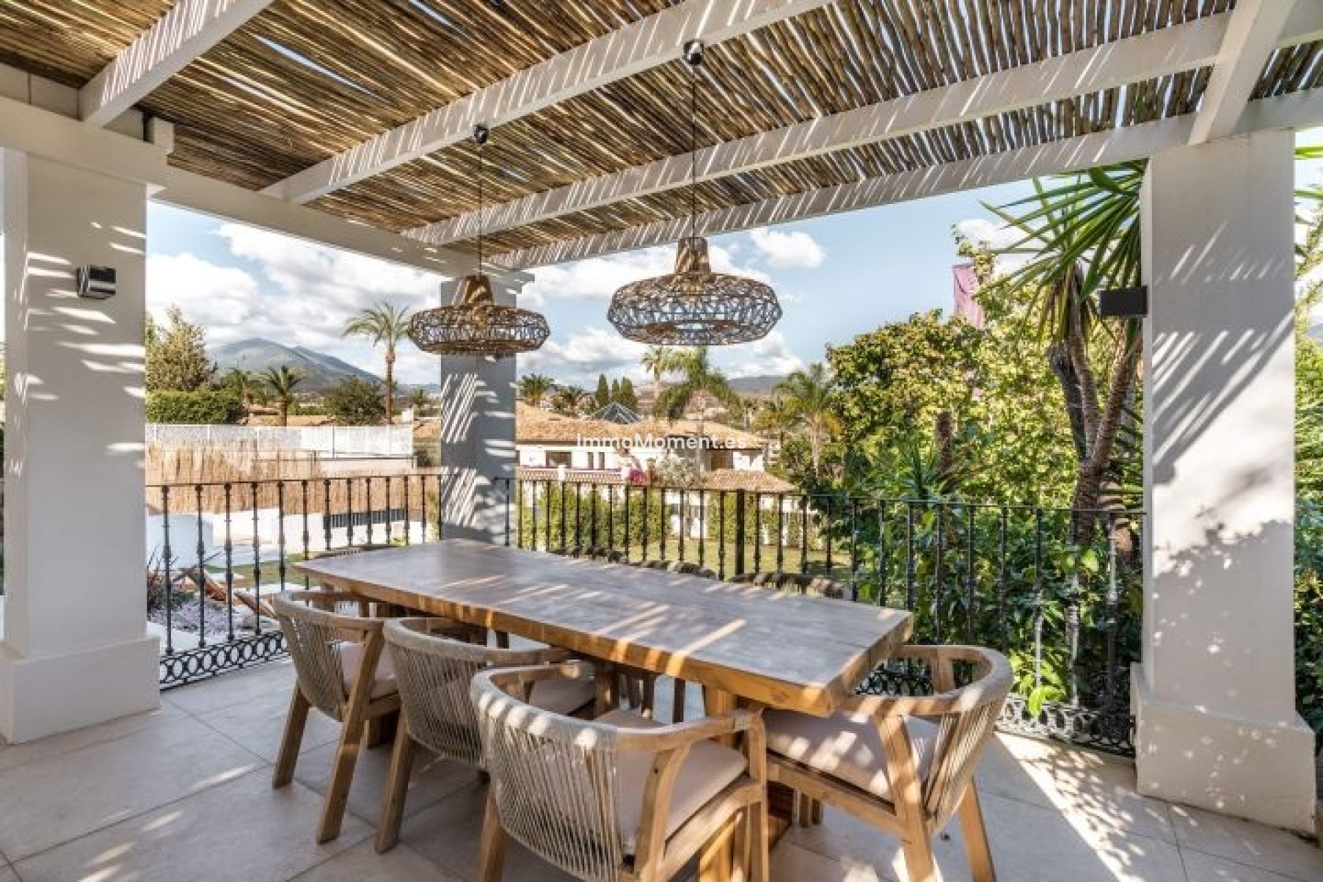 Obra nueva - Villa independiente - Marbella