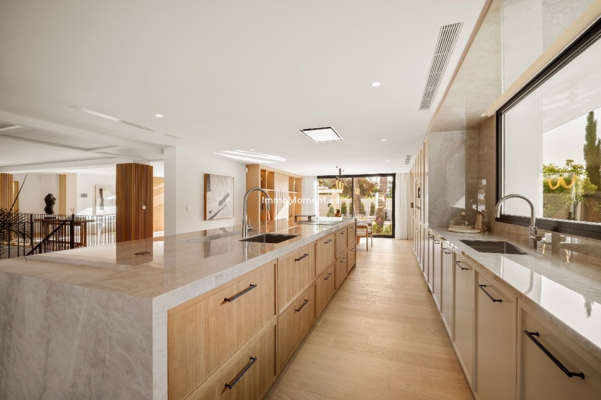 Obra nueva - Villa independiente - Marbella