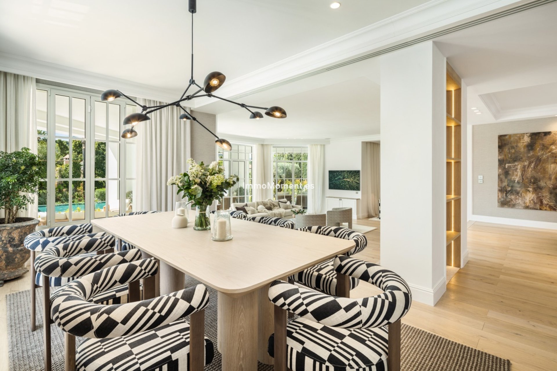 Obra nueva - Villa independiente - Marbella