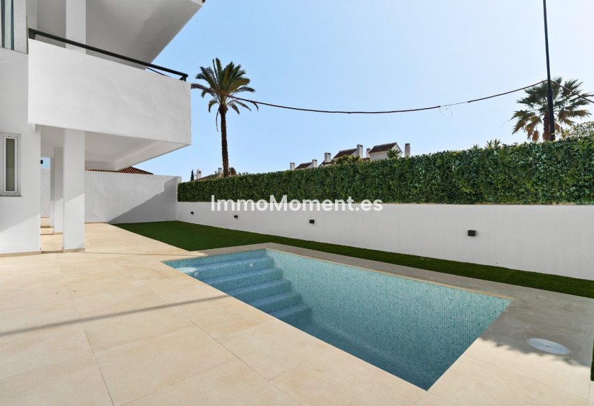 Obra nueva - Villa independiente - Mijas