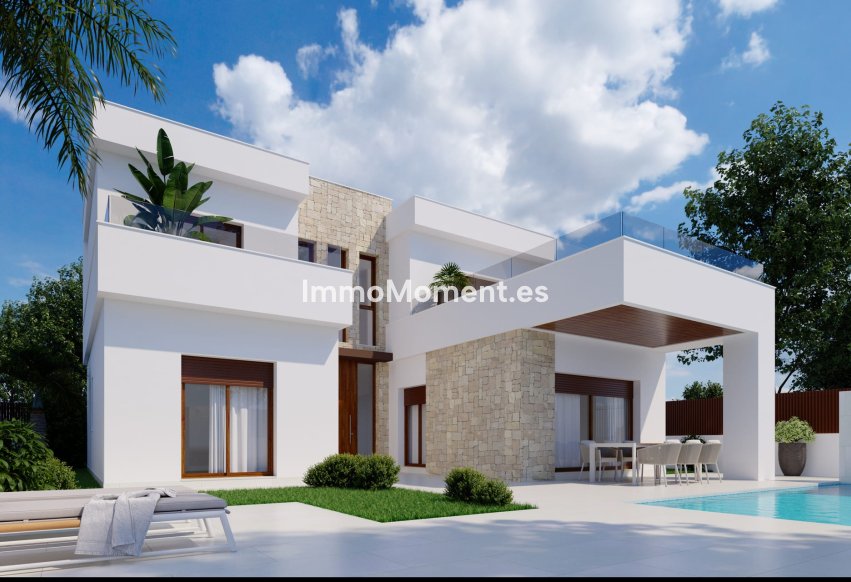 Obra nueva - Villa independiente - Orihuela Costa