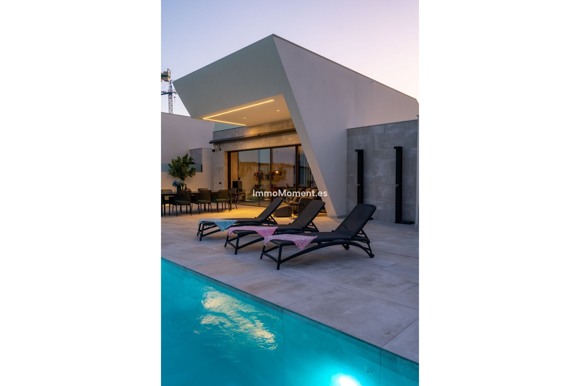 Obra nueva - Villa independiente - Rojales