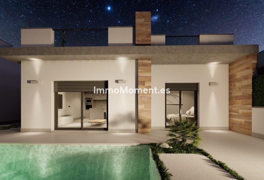 Obra nueva - Villa independiente - Roldán