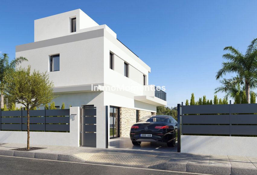Obra nueva - Villa independiente - San Miguel de Salinas