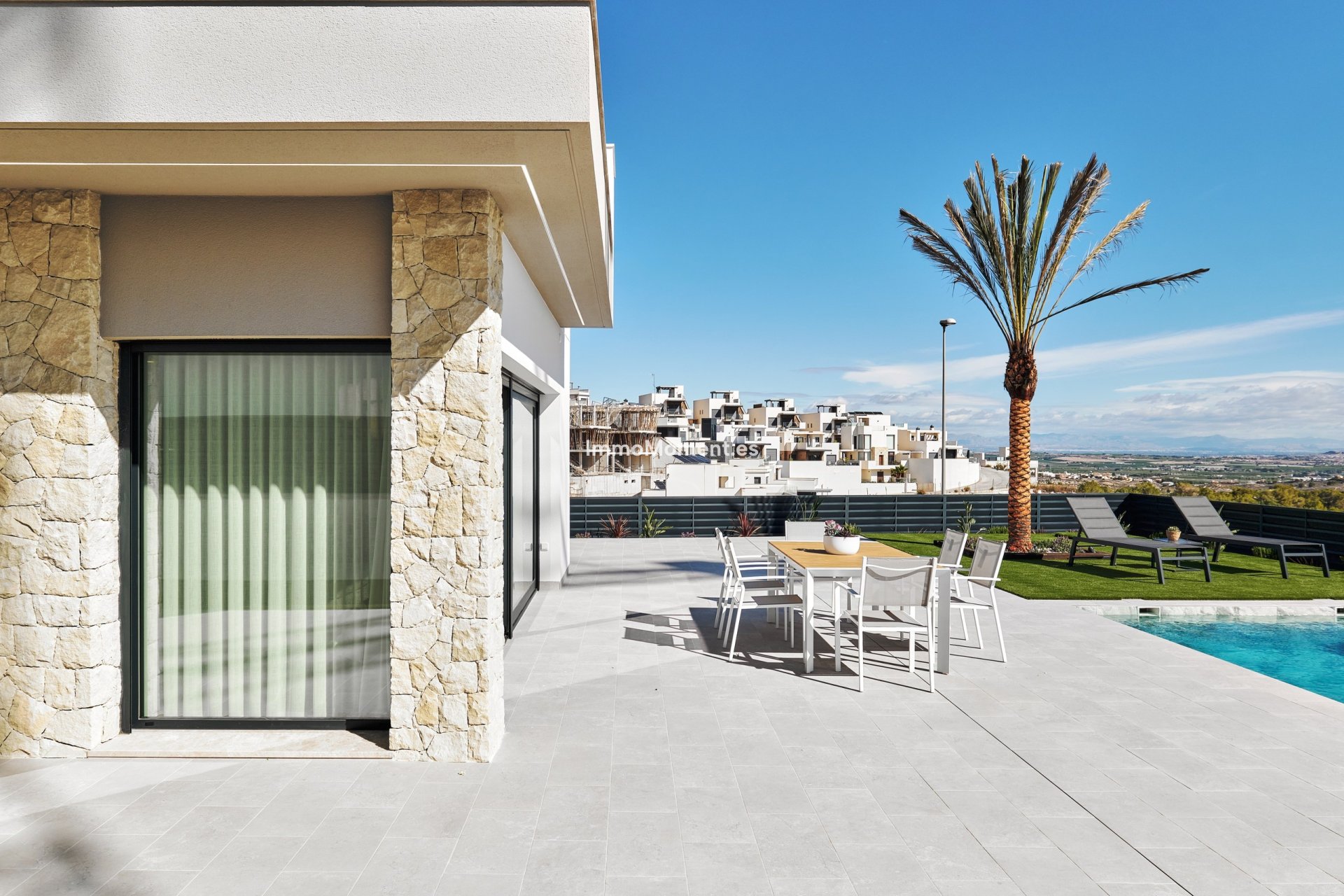 Obra nueva - Villa independiente - San Miguel de Salinas