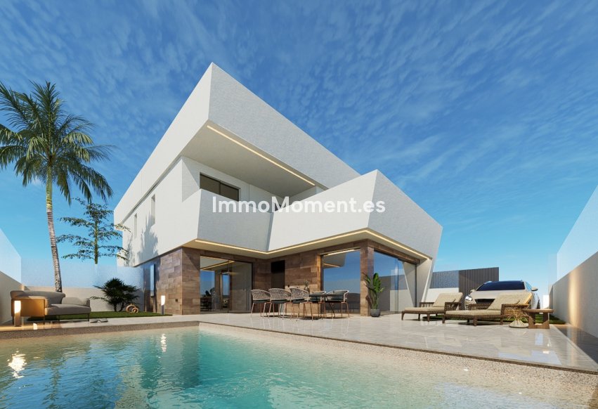 Obra nueva - Villa independiente - San Pedro del Pinatar
