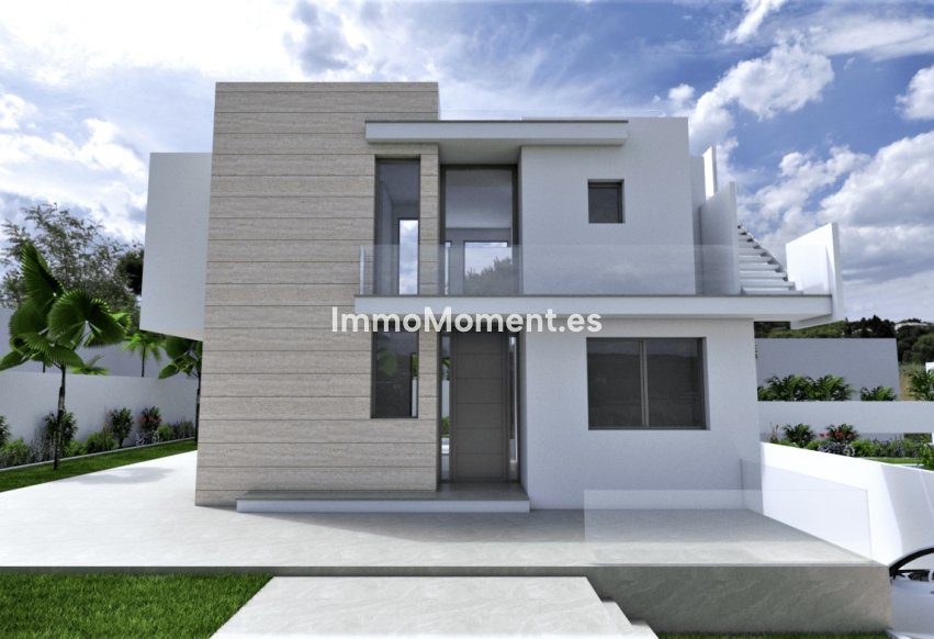 Obra nueva - Villa independiente - Torrevieja