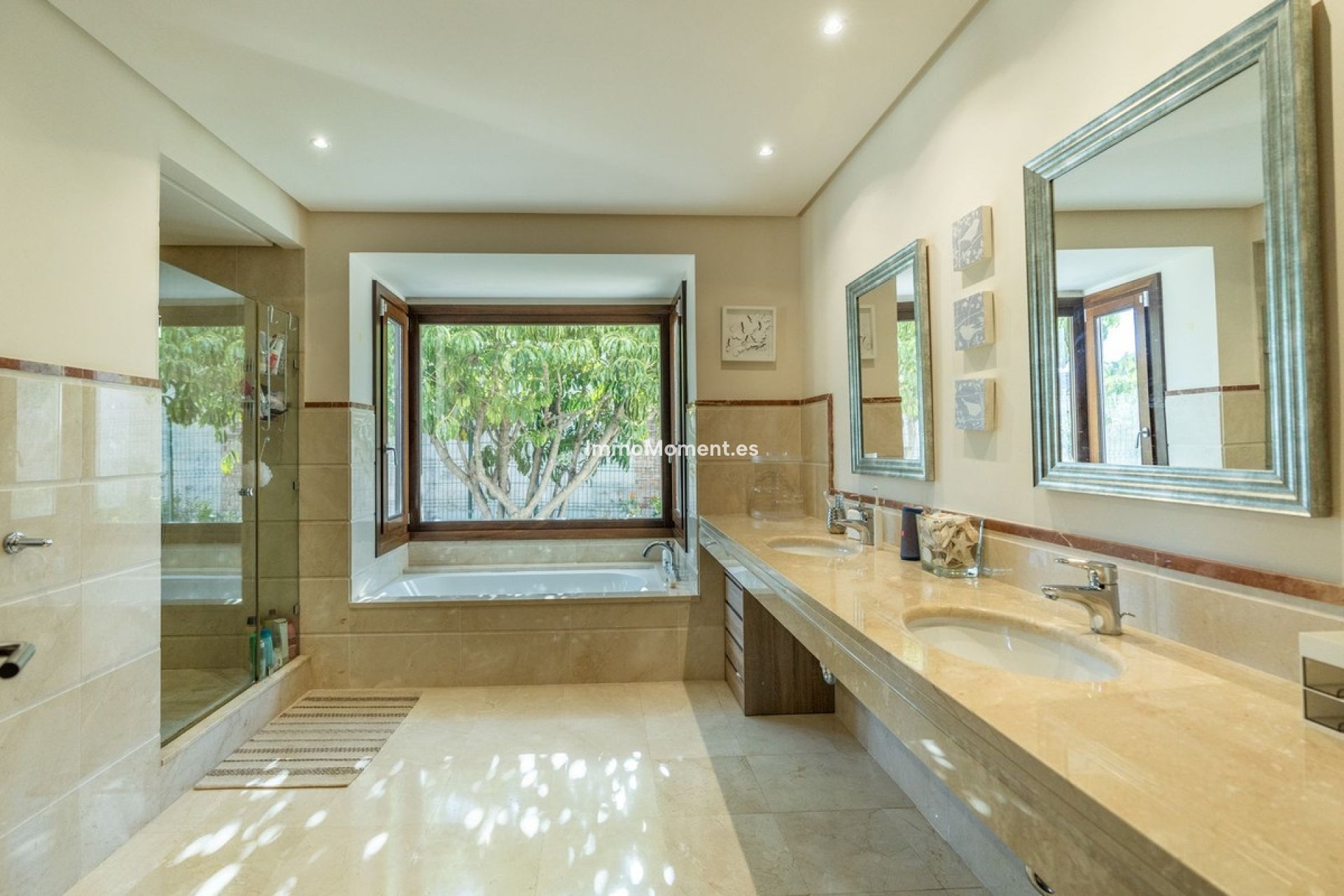 Obra nueva - Villa - New Golden Mile