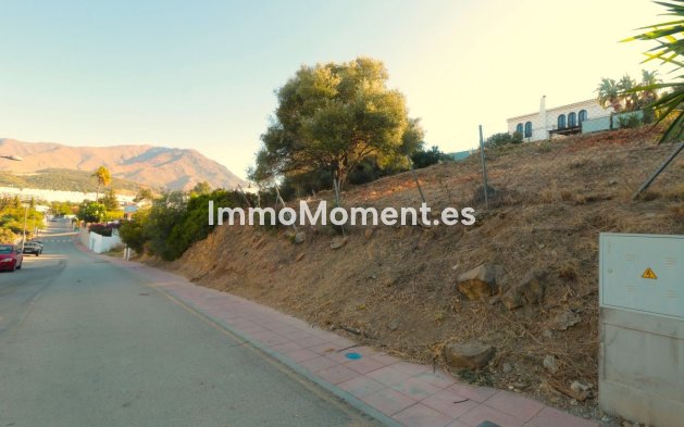 Parcela - Reventa - Estepona  - Estepona Centro