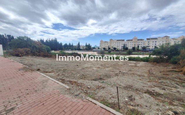 Parcela - Reventa - Estepona  - Estepona Centro