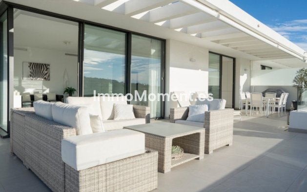 Penthouse - Resale - Estepona - Atalaya Golf