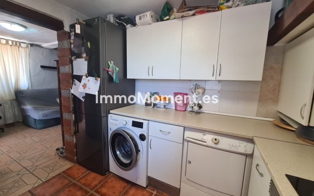 Perceel - Bestaande woning - Binnenland  - Alhaurín de la Torre