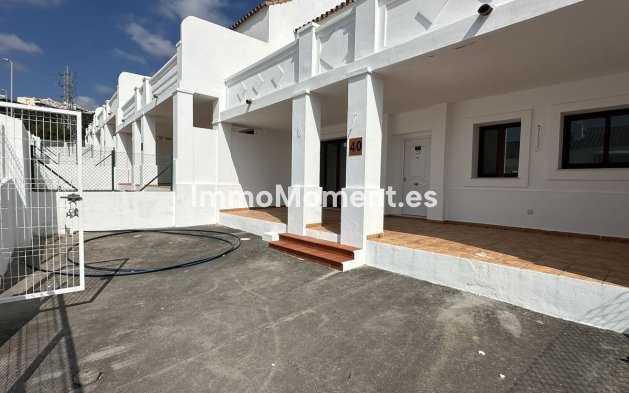 Reihenhaus - Wiederverkauf - Casares - Doña Julia