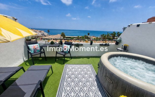 Reihenhaus - Wiederverkauf - Estepona  - Estepona Centro