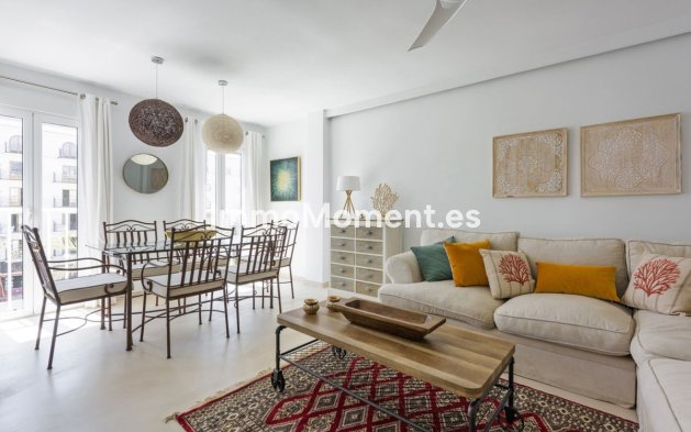 Reihenhaus - Wiederverkauf - Marbella - Nueva Andalucía