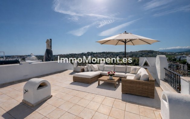 Reihenhaus - Wiederverkauf - Marbella - Nueva Andalucía