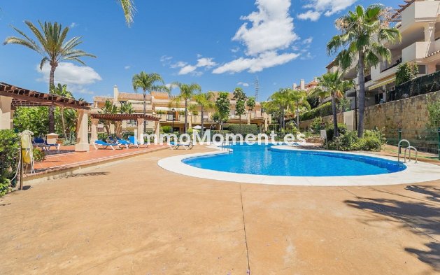Reihenhaus - Wiederverkauf - Marbella - Nueva Andalucía