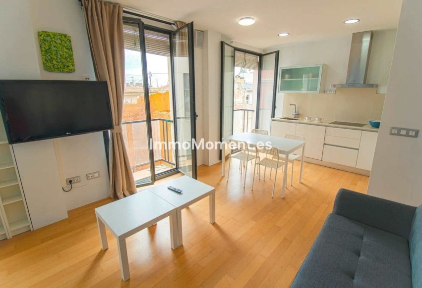 Resale - Apartment - Alicante - Alicante Centro