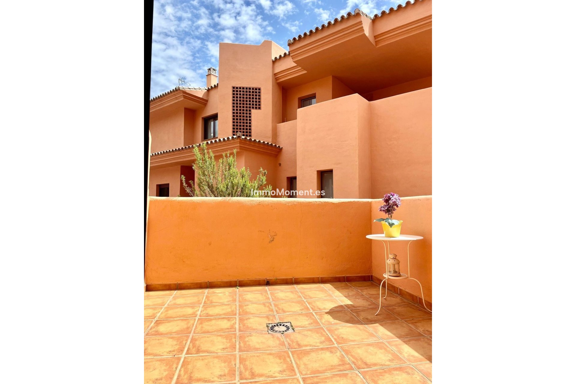 Resale - Apartment - Benahavís - Benahavís Centro