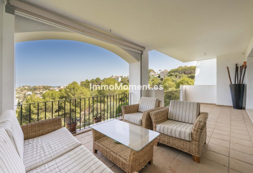 Resale - Apartment - Benahavís - Benahavís Centro