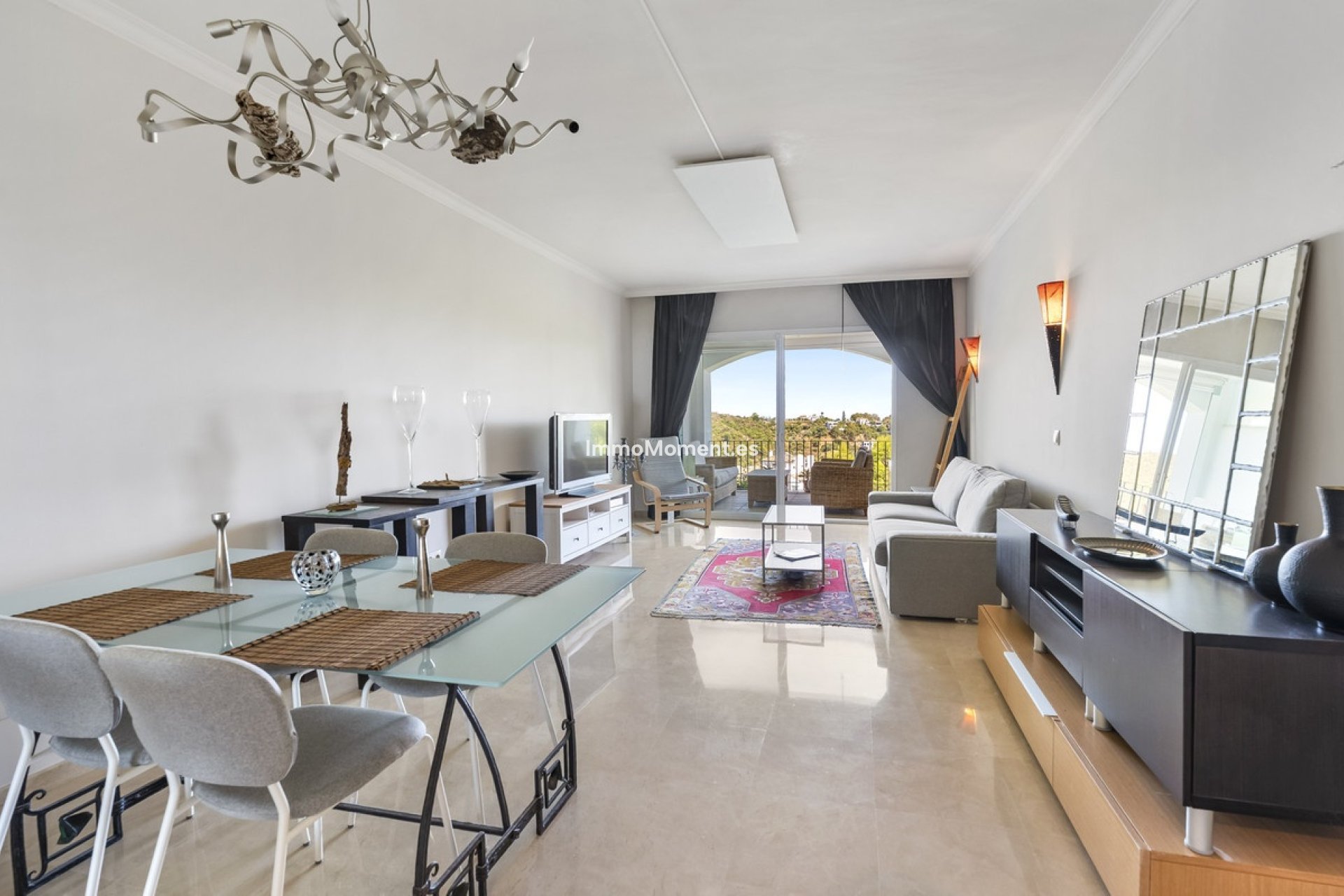 Resale - Apartment - Benahavís - Benahavís Centro