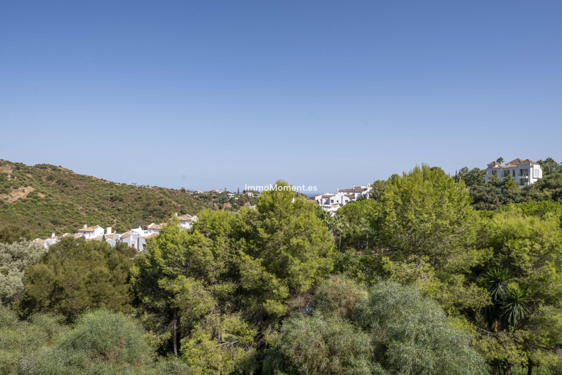 Resale - Apartment - Benahavís - Benahavís Centro