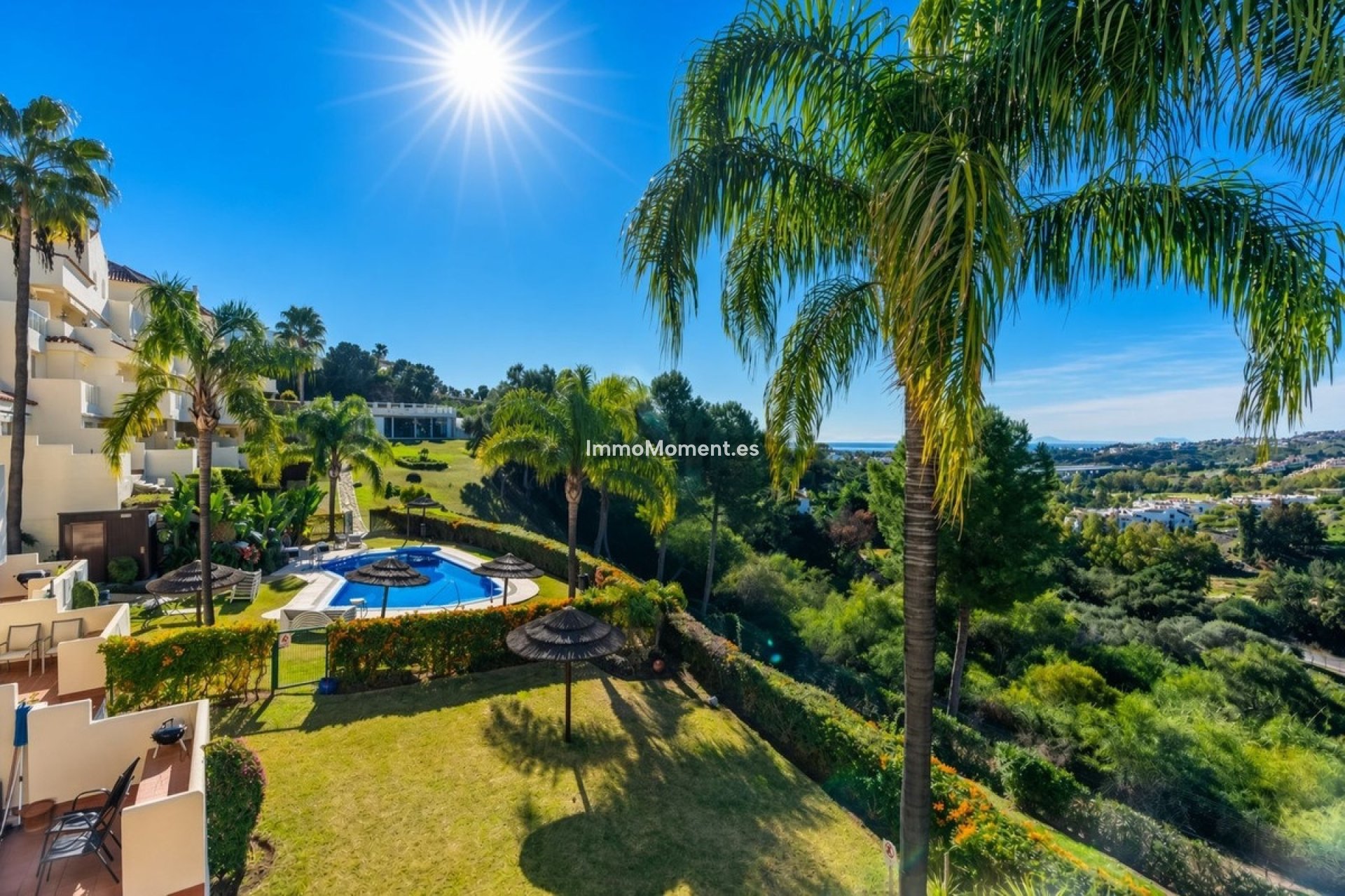 Resale - Apartment - Benahavís - Benahavís Centro