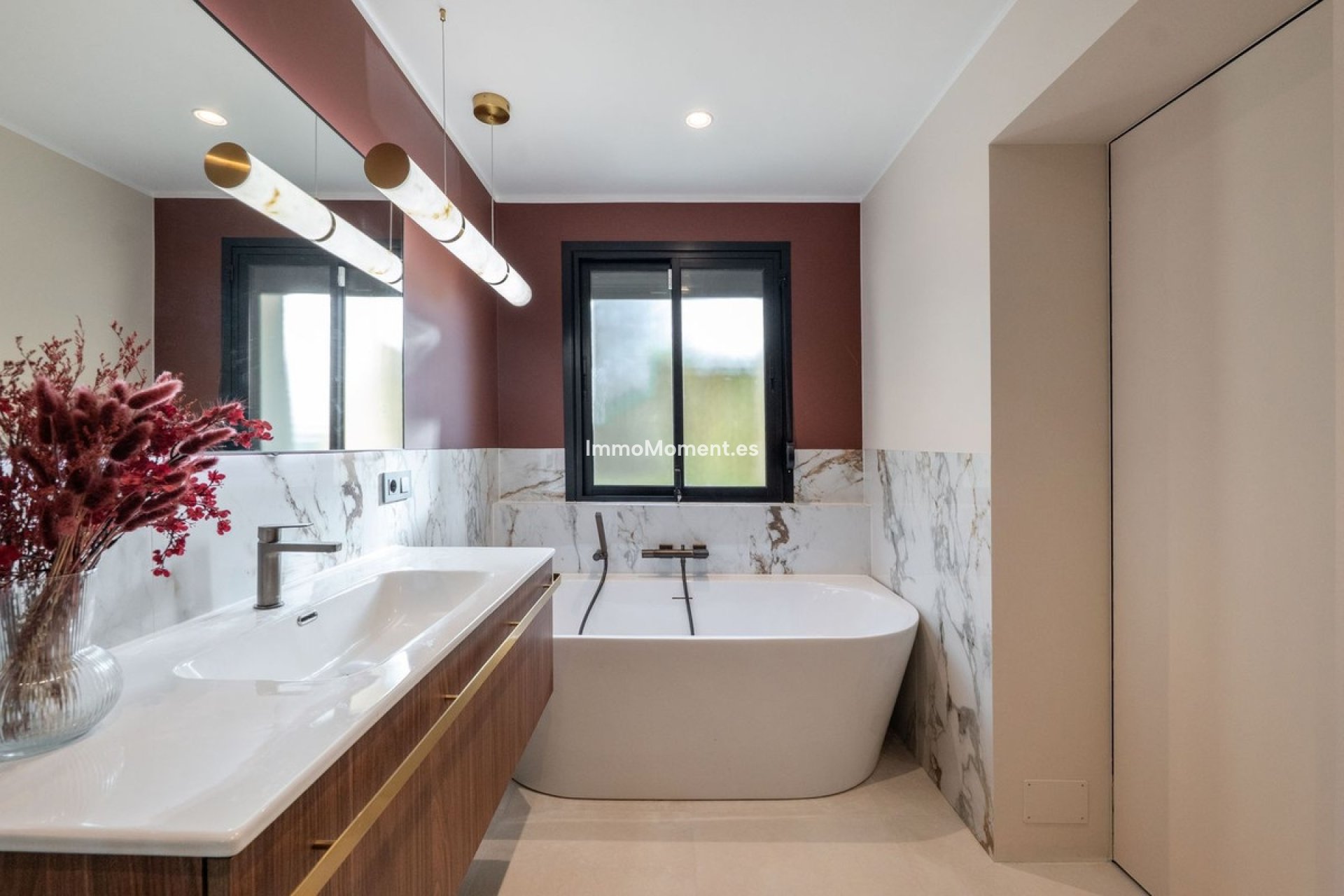 Resale - Apartment - Benahavís - Benahavís Centro