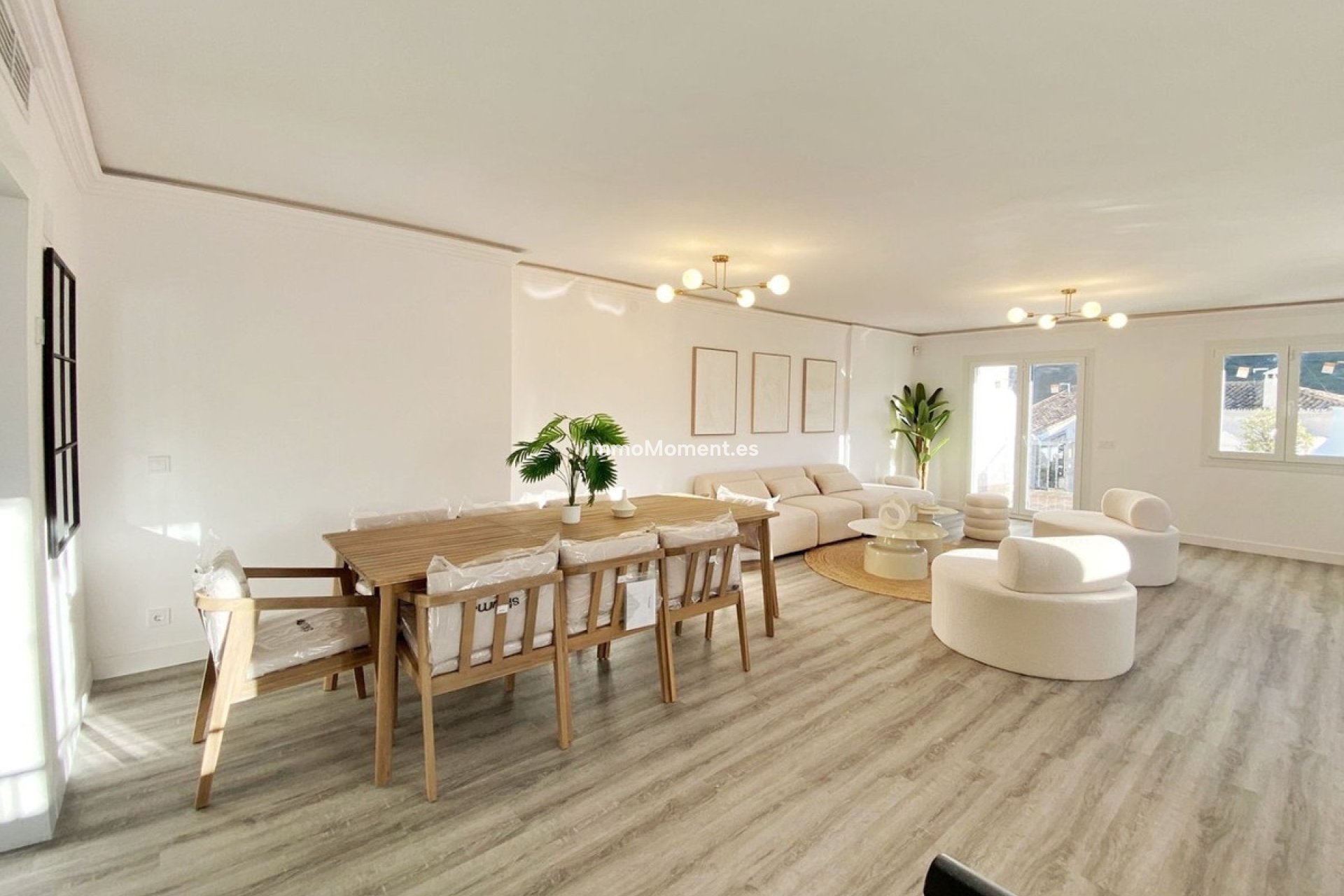 Resale - Apartment - Benahavís - Benahavís Centro