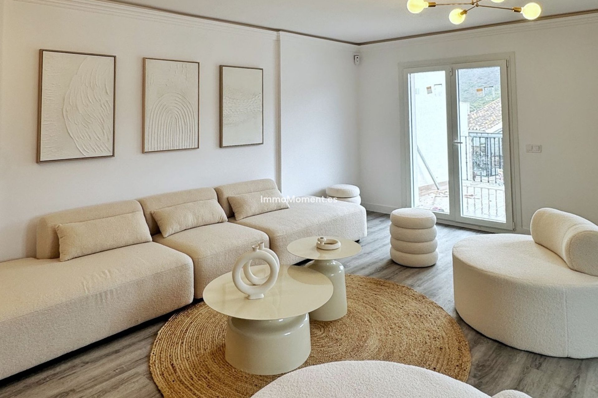 Resale - Apartment - Benahavís - Benahavís Centro