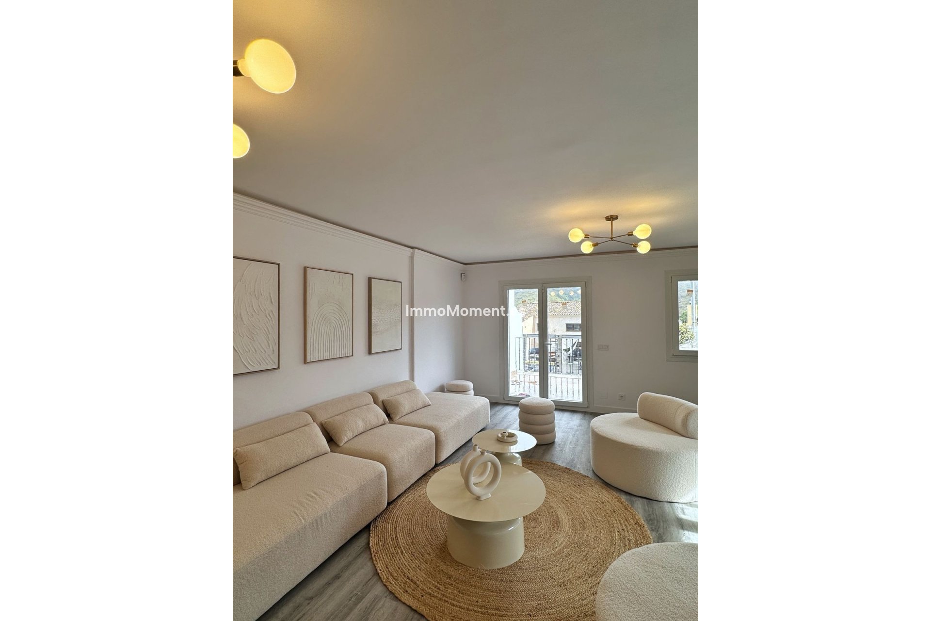 Resale - Apartment - Benahavís - Benahavís Centro