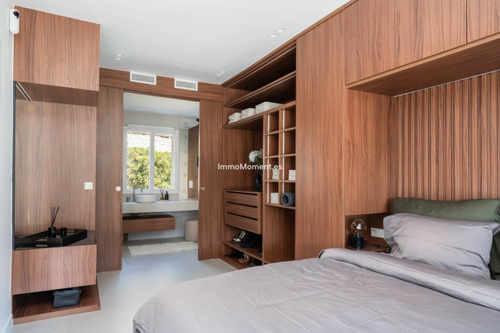 Resale - Apartment - Benahavís - Benahavís Centro