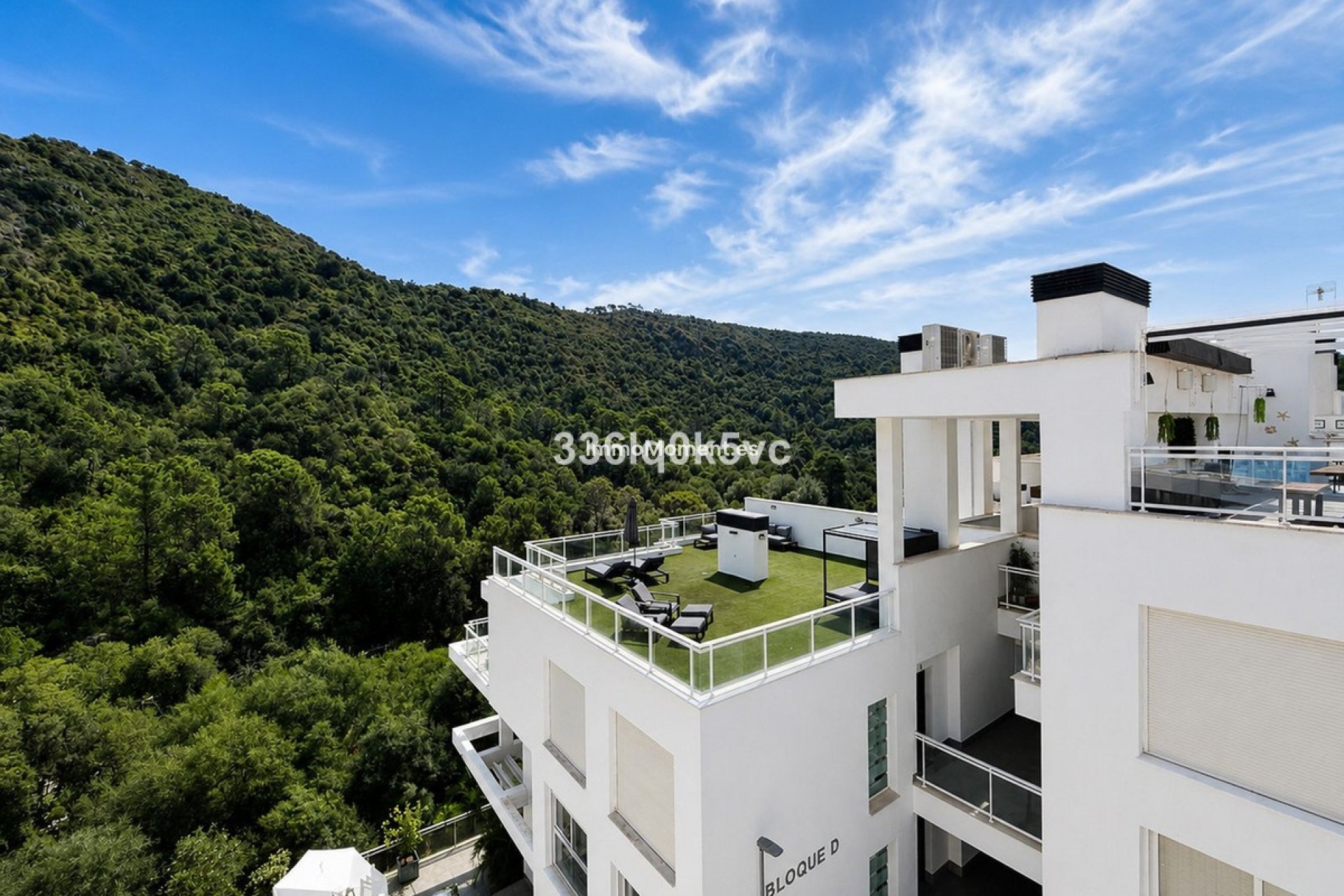 Resale - Apartment - Benahavís - Benahavís Centro