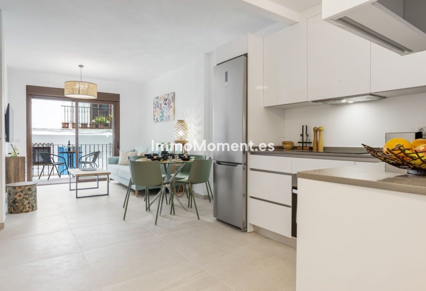 Resale - Apartment - Benahavís - Benahavís Centro
