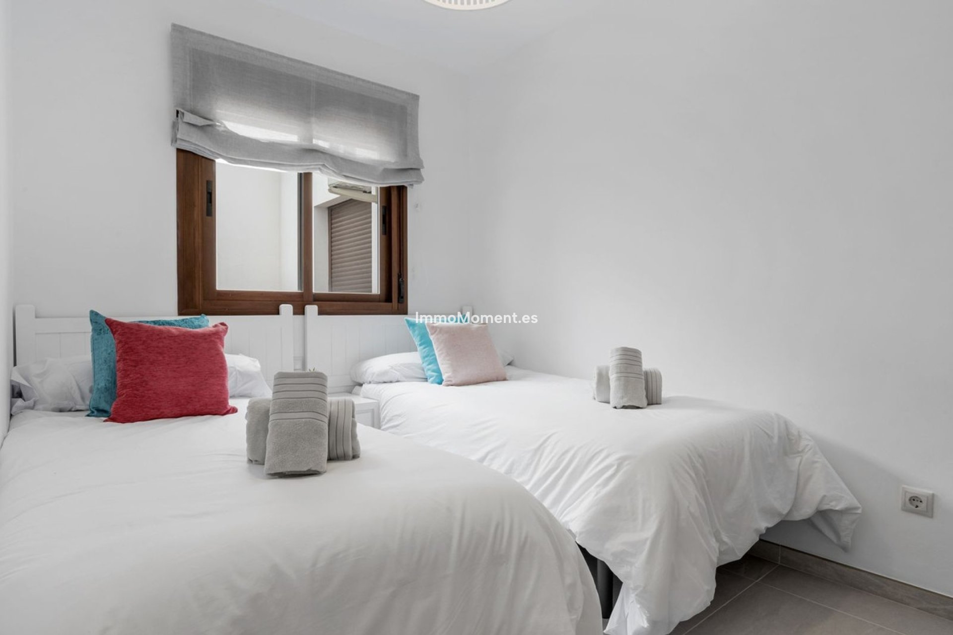 Resale - Apartment - Benahavís - Benahavís Centro