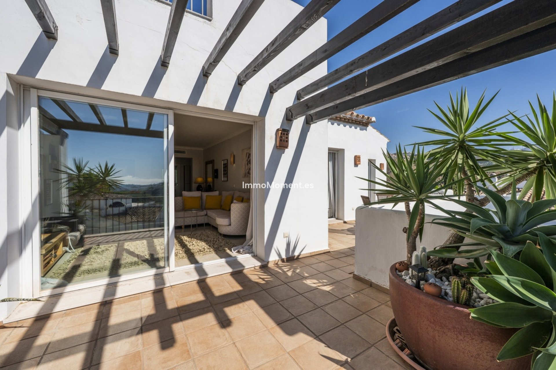 Resale - Apartment - Benahavís - Benahavís Centro
