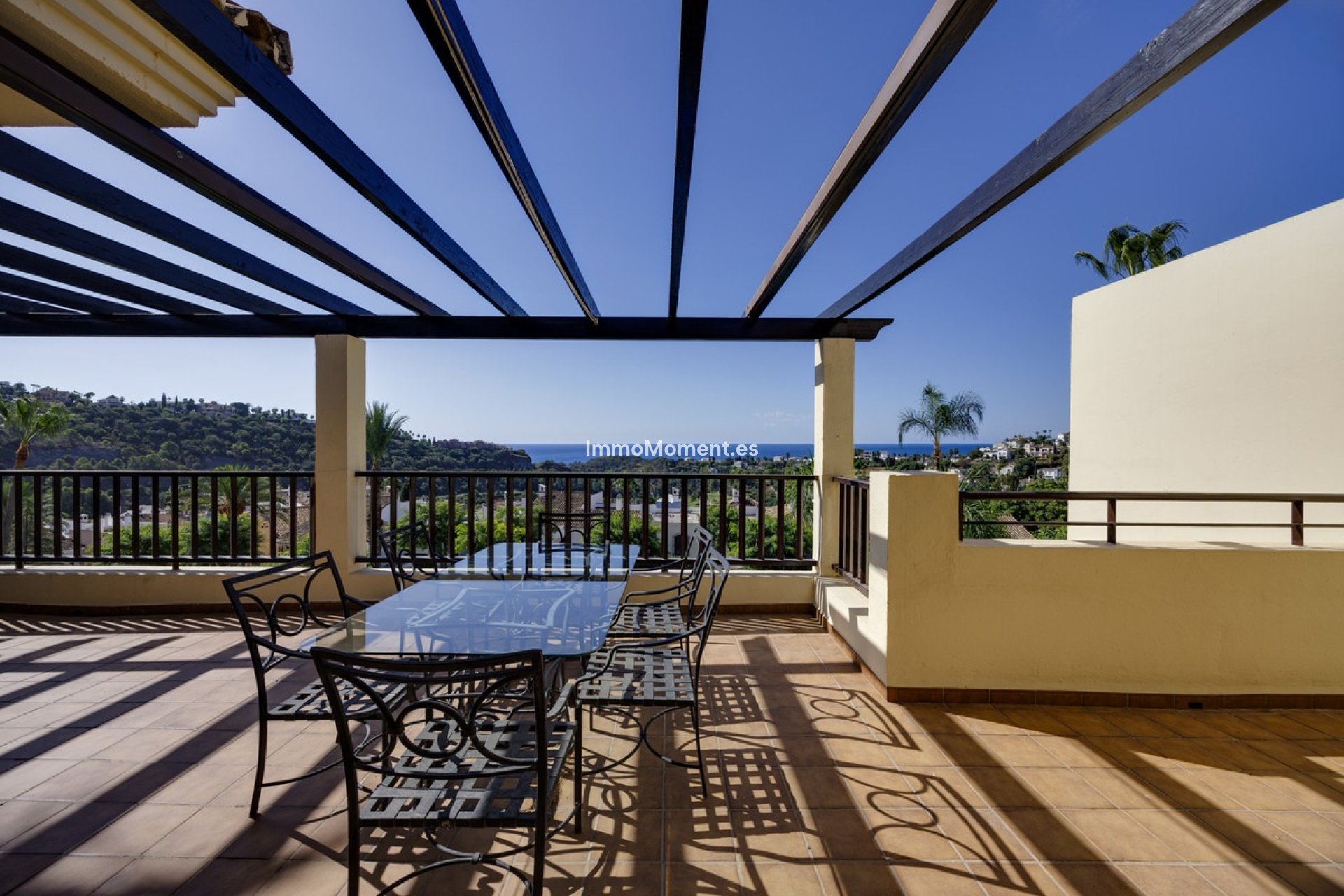 Resale - Apartment - Benahavís - Benahavís Centro