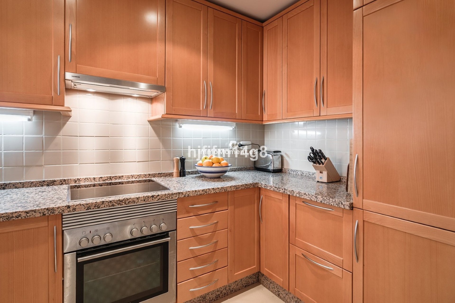 Resale - Apartment - Benahavís - Benahavís Centro