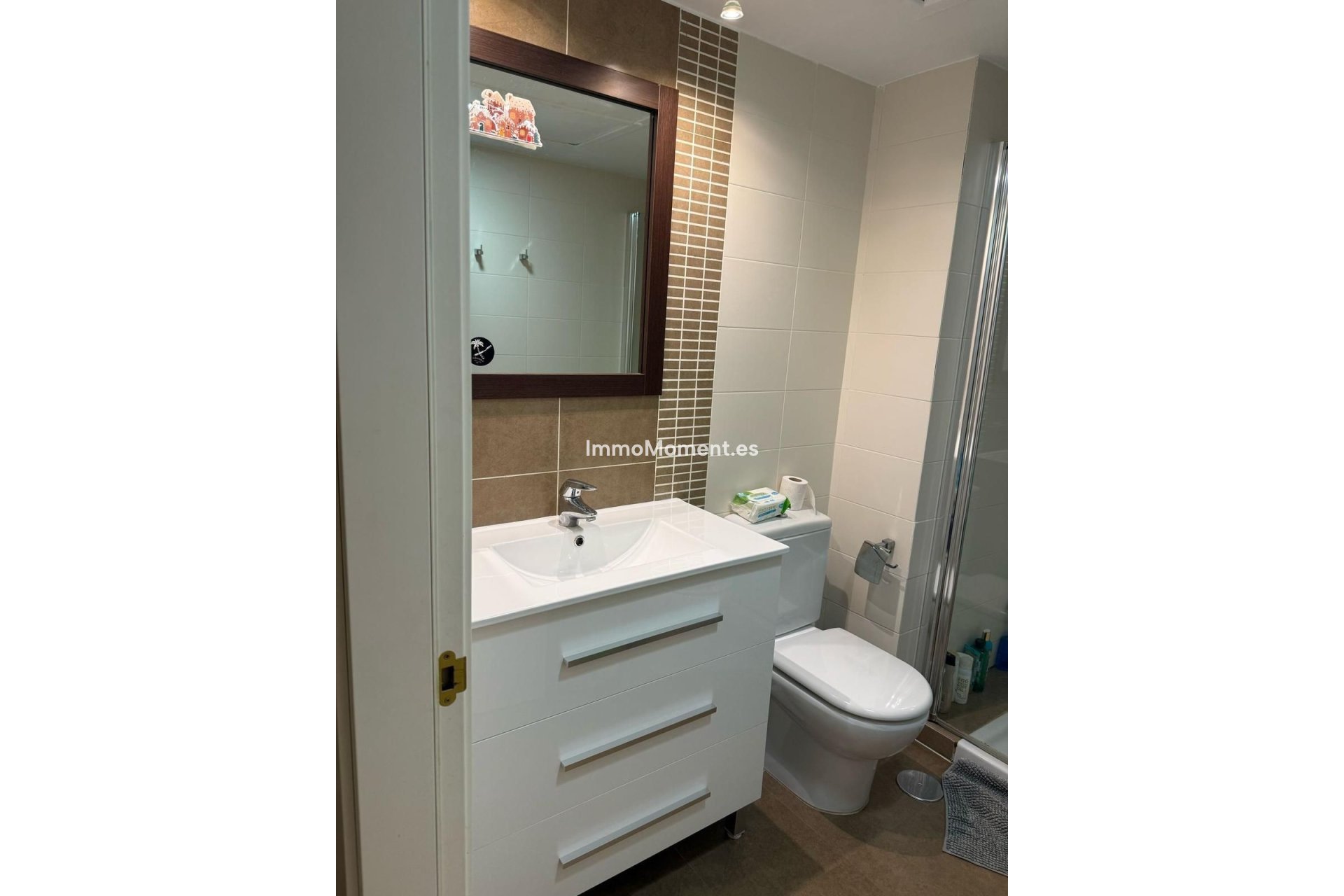Resale - Apartment - Benahavís - Benahavís Centro