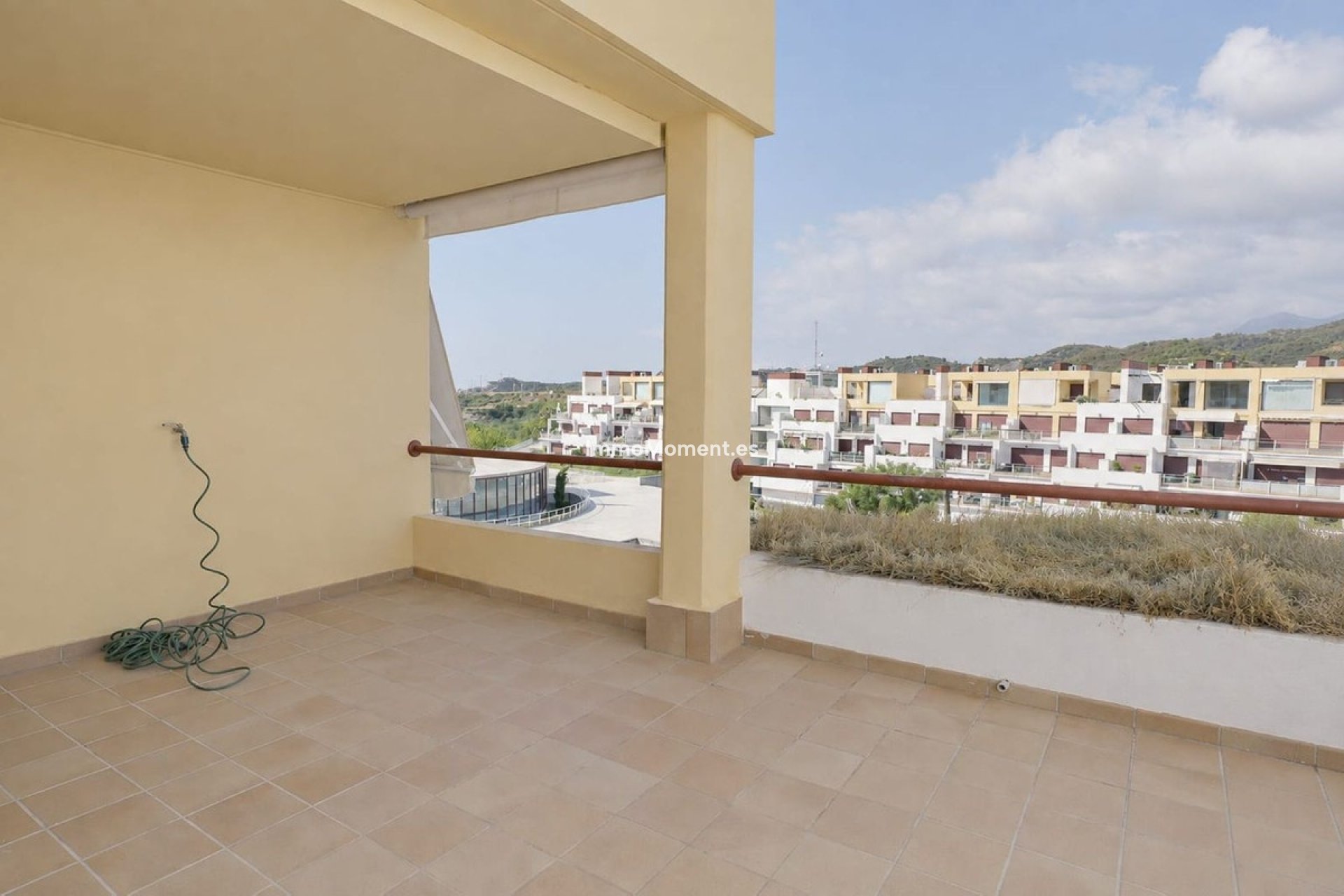 Resale - Apartment - Benahavís - Benahavís Centro