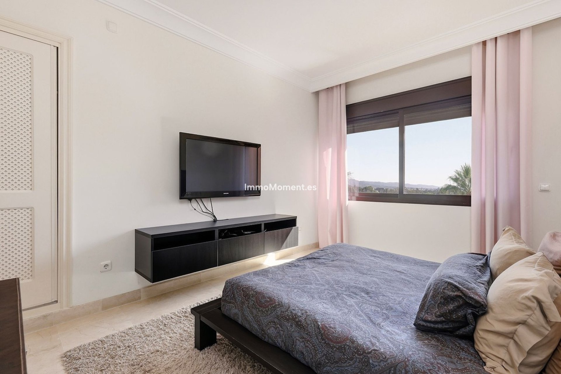 Resale - Apartment - Benahavís - Benahavís Centro
