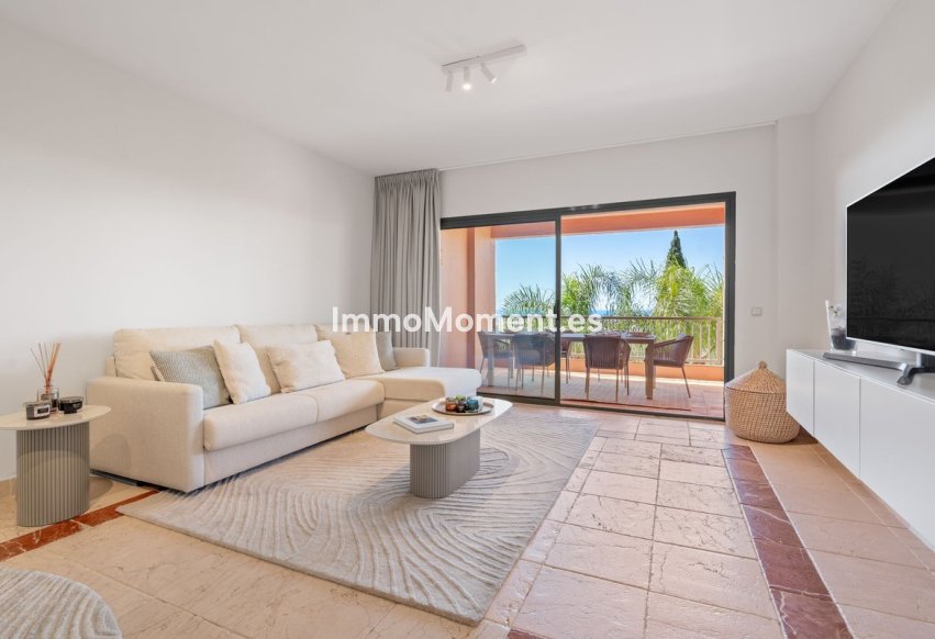Resale - Apartment - Benahavís - Benahavís Centro