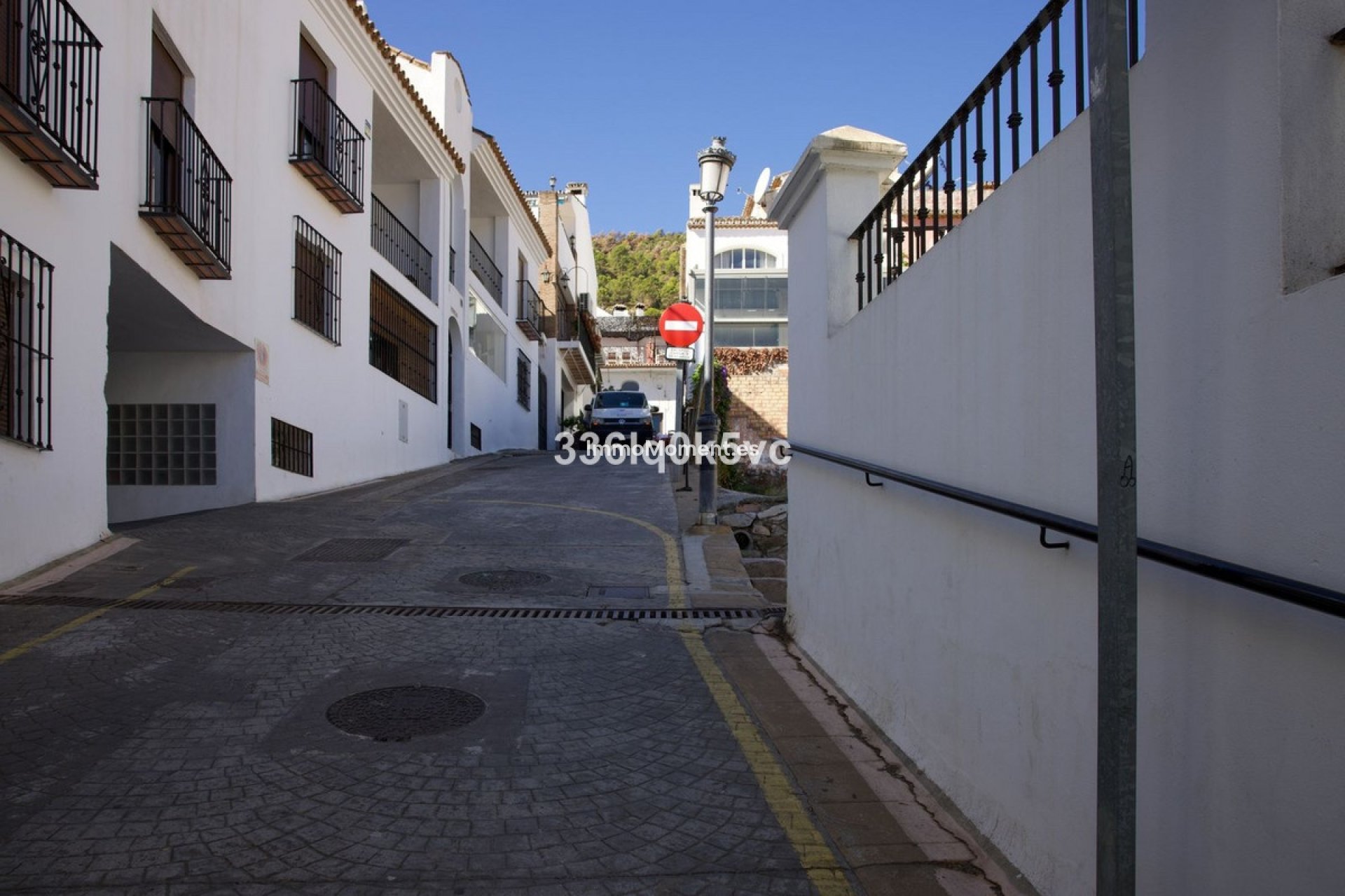 Resale - Apartment - Benahavís - Benahavís Centro