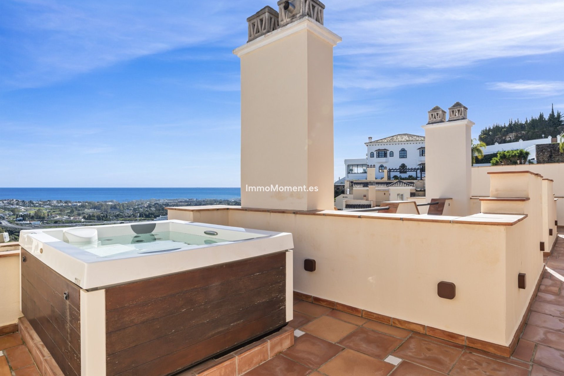 Resale - Apartment - Benahavís - Benahavís Centro